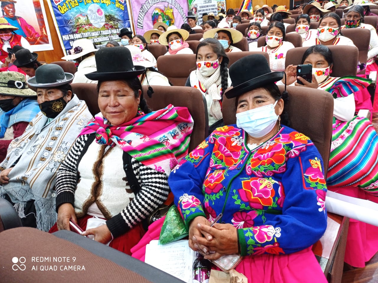 Imagen de la noticia Perú: mujeres y jóvenes de Puno y Acobamba fortalecen capacidades, proponen y articulan respuestas comunitarias e institucionales que mitigan los impactos diferenciados de la Covid19 y crisis climática sobre los Derechos de las Mujeres